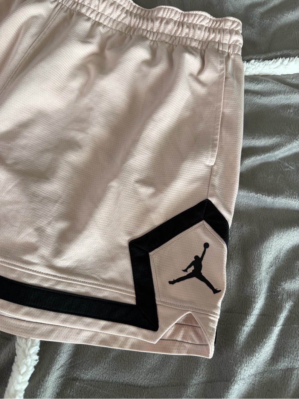 Jordan oversized Tee and shorts set - Picture 8 of 14